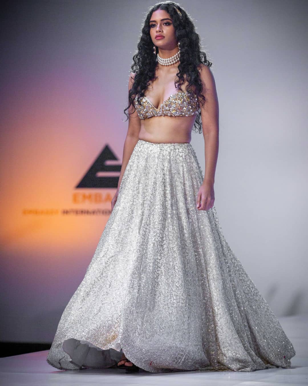 Resin Embellisghed blouse with White Sequin Lehenga1